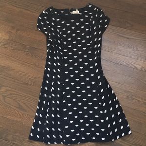 Maison Jules flowy black dress with white lips